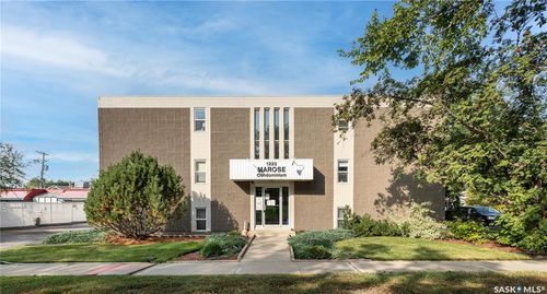 318-1223 7th Ave N, Saskatoon, SK, S7K2W1 | Card Image