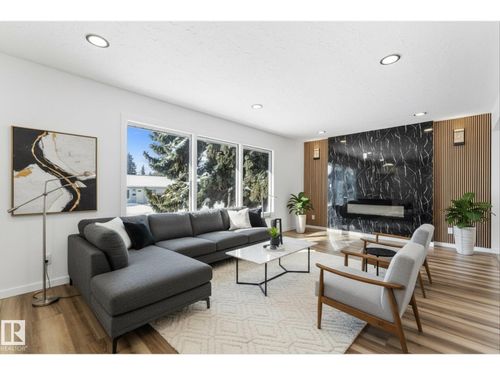 13116 128a Ave Nw, Edmonton, AB, T5L3H9 | Card Image