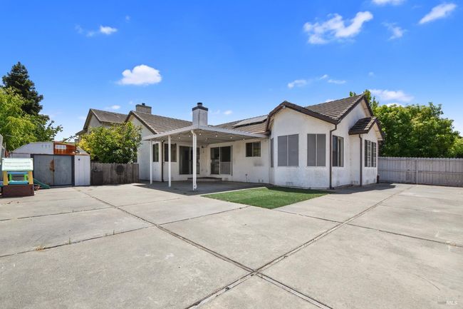 2928 Candleberry Way, House other with 4 bedrooms, 2 bathrooms and 3 parking in Fairfield CA | Image 48