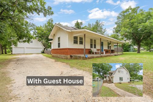 521 Woodard Ave, Cleburne, TX, 76033-5243 | Card Image