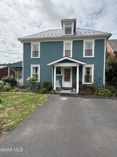722 S Logan Blvd, Hollidaysburg, PA, 16648-3032 | Card Image
