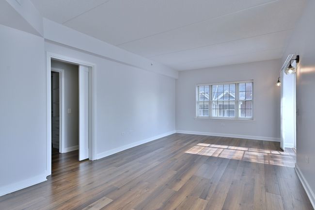 UNIT-201 - 210 N Addison Ave, Condo with 2 bedrooms, 2 bathrooms and 2 parking in Elmhurst IL | Image 22