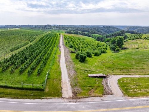 000 State Highway 171, GAYS MILLS, WI, 54631 | Card Image