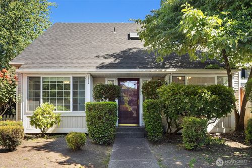 10262 Ne 129th Ln, Kirkland, WA, 98034-2882 | Card Image