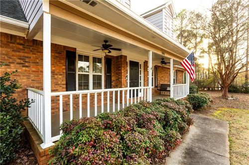 184 Wildflower Dr, Social Circle, GA, 30025-4333 | Card Image