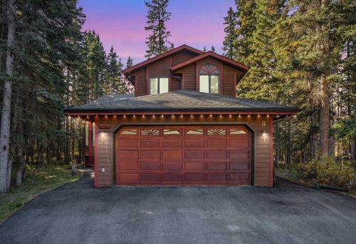 8 Manyhorses Close, Rural Rocky View County, AB, T3Z3G5 | Card Image