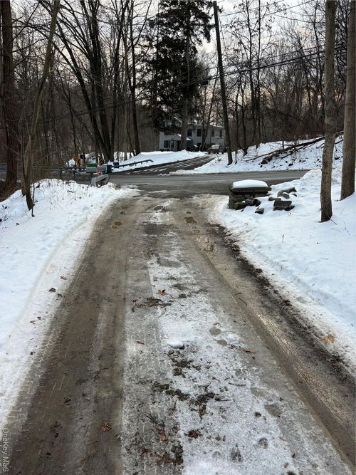 46 Ruth Rd, Cortlandt Mnr, NY, 10567-7318 | Card Image