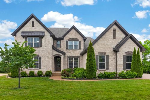 147 Compton St, Gallatin, TN, 37066-1467 | Card Image