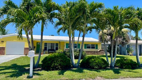 180 Glenwood Ave, Satellite Beach, FL, 32937-3133 | Card Image