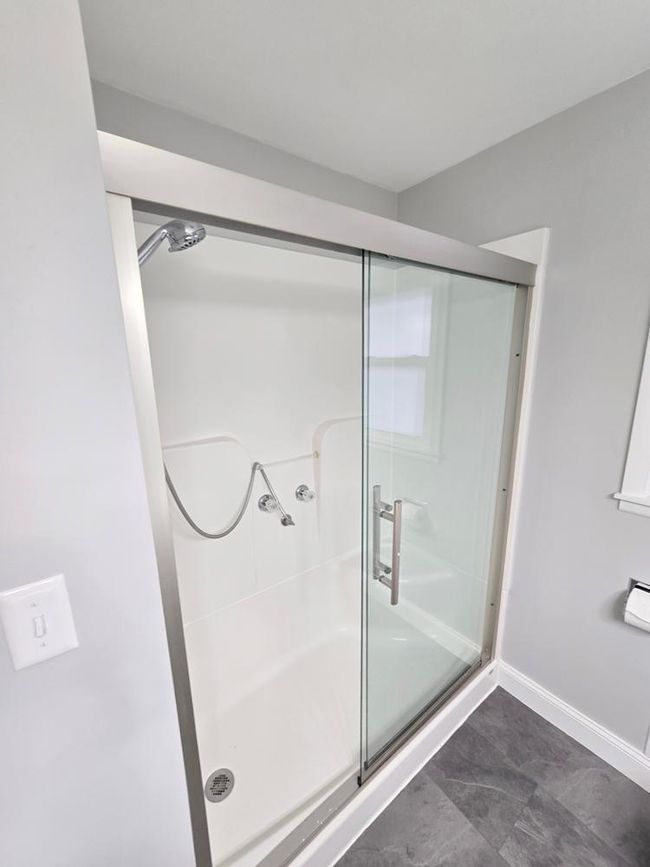 bath1-3.jpg | Image 26