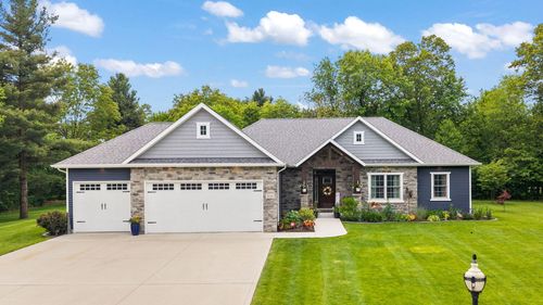 10186 Rustic Dr, DeMotte, IN, 46310-8060 | Card Image