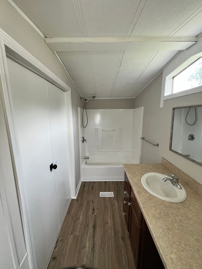26 Jacqueline Ln, House other with 2 bedrooms, 2 bathrooms and 4 parking in North Windham CT | Image 16