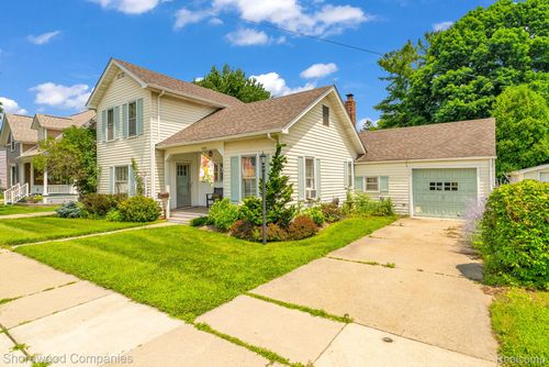 68036 Howard St, Richmond, MI, 48062-1327 | Card Image