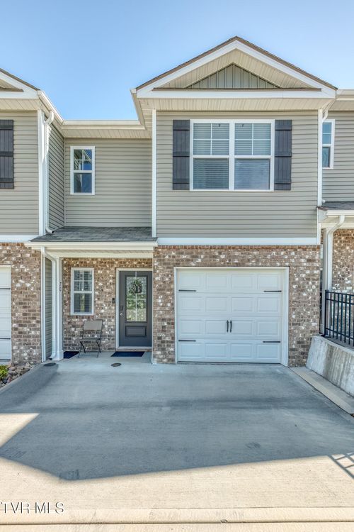 70-70 Moon Rock Court, Johnson City, TN, 37615 | Card Image