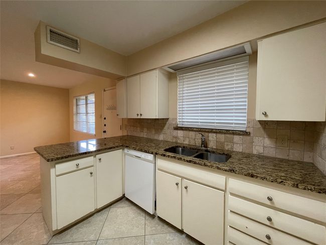 1303 Northlake Dr, House other with 3 bedrooms, 2 bathrooms and null parking in Richardson TX | Image 10