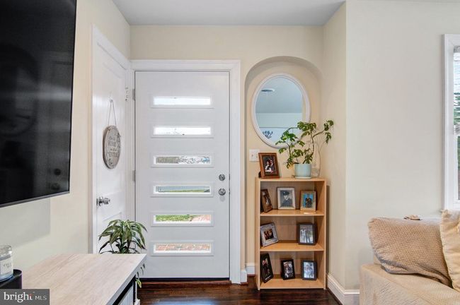 8231 Mount Vernon Hwy, House other with 6 bedrooms, 4 bathrooms and null parking in ALEXANDRIA VA | Image 4