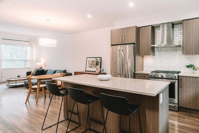3 - 70 Seaview Dr, Townhouse with 3 bedrooms, 3 bathrooms and 2 parking in Port Moody BC | Image 12