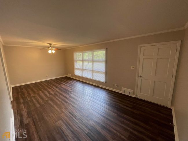 8586 Taylor Rd, House other with 3 bedrooms, 2 bathrooms and 2 parking in Riverdale GA | Image 16