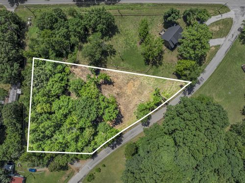 3563 Clay Tomlinson Rd, Erin, TN, 37061-5501 | Card Image