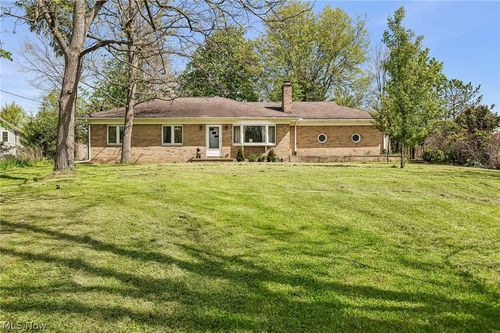 13760 Albion Rd, Strongsville, OH, 44136-3732 | Card Image