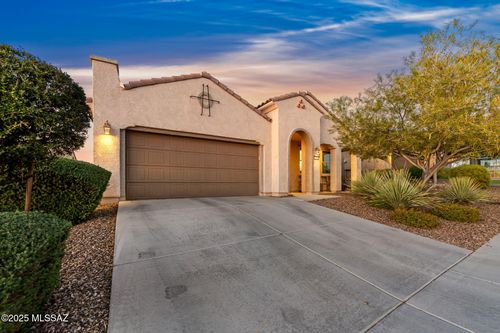 7084 W Cliff Spring Trail, Marana, AZ, 85658 | Card Image
