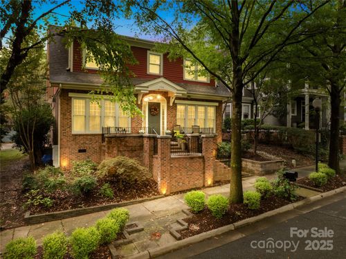 726 E 10th St, Charlotte, NC, 28202-3106 | Card Image
