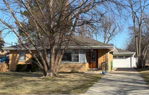 614 E Madison St, Villa Park, IL, 60181-3072 | Card Image