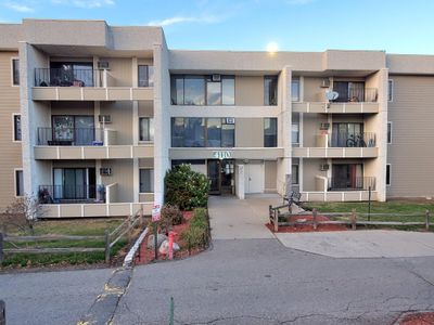 215 - 4110 Rahn Road, Condo with 1 bedrooms, 1 bathrooms and null parking in Eagan MN | Image 2