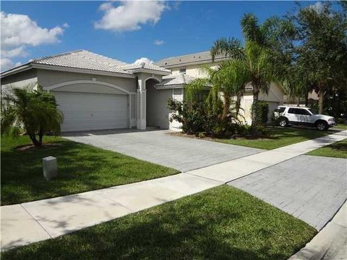 7953 Nw 70th Ave, Parkland, FL, 33067-3972 | Card Image
