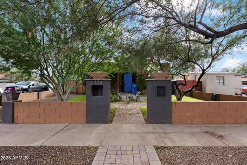 1629 W Willetta St, Phoenix, AZ, 85007-1835 | Card Image