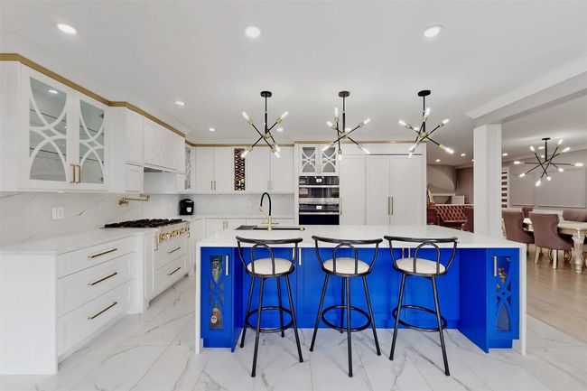 MAIN - 10 Purcell Cres, House other with 4 bedrooms, 3 bathrooms and 4 parking in Maple ON | Image 13