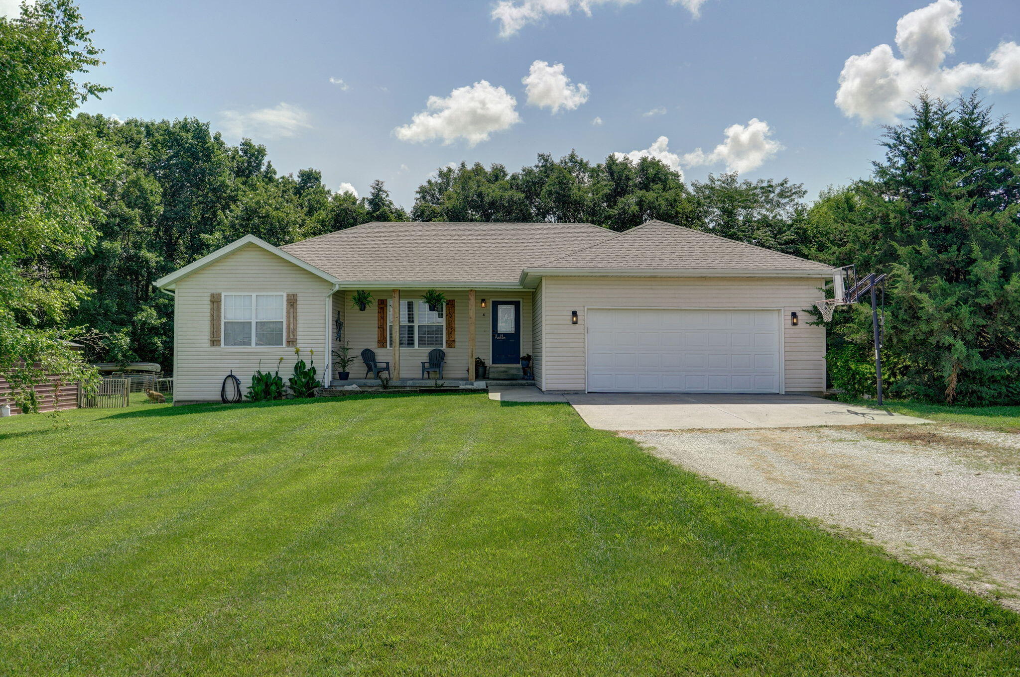 Sunnybrook Cir, Fair Grove, MO 65648