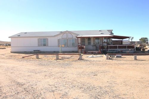 36724 Indian Wells Rd, Hinkley, CA, 92347-9623 | Card Image