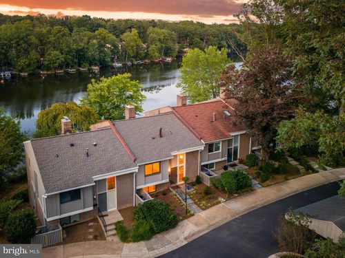 1603 Greenbriar Ct, RESTON, VA, 20190-4418 | Card Image