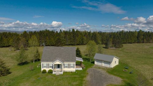 1039 Burke Green Road, Burke, VT, 05832 | Card Image