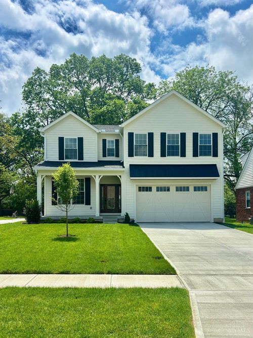 7807 Dee, Madeira, OH, 45243 | Card Image