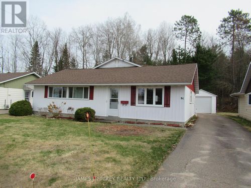 94 Glendale Ave, Deep River, ON, K0J1P0 | Card Image