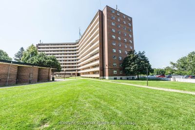 605 - 3555 Derry Rd E, Condo with 3 bedrooms, 2 bathrooms and 1 parking in Mississauga ON | Image 1