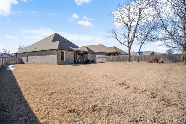 31287 E 64 Th St S, House other with 3 bedrooms, 3 bathrooms and null parking in Broken Arrow OK | Image 45