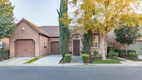 3664 Vermont Ln, Clovis, CA, 93619-2009 | Card Image