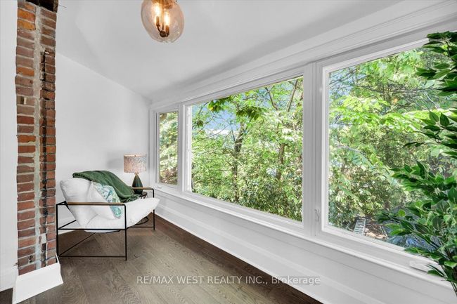 206 Howard Park Ave, House other with 5 bedrooms, 4 bathrooms and null parking in Toronto ON | Image 24
