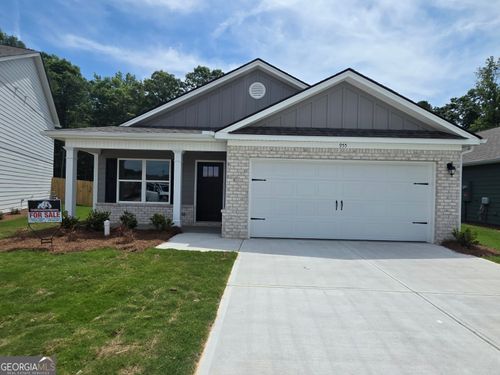 19-955 Widener Memorial Dr, Winder, GA, 30680-8003 | Card Image