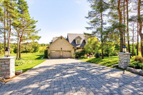 9 Maplehill Dr, Cavan Monaghan, ON, K9J0E5 | Card Image