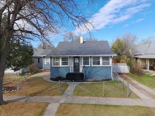 106 S 18th Street, hot springs, SD, 57747 | Card Image