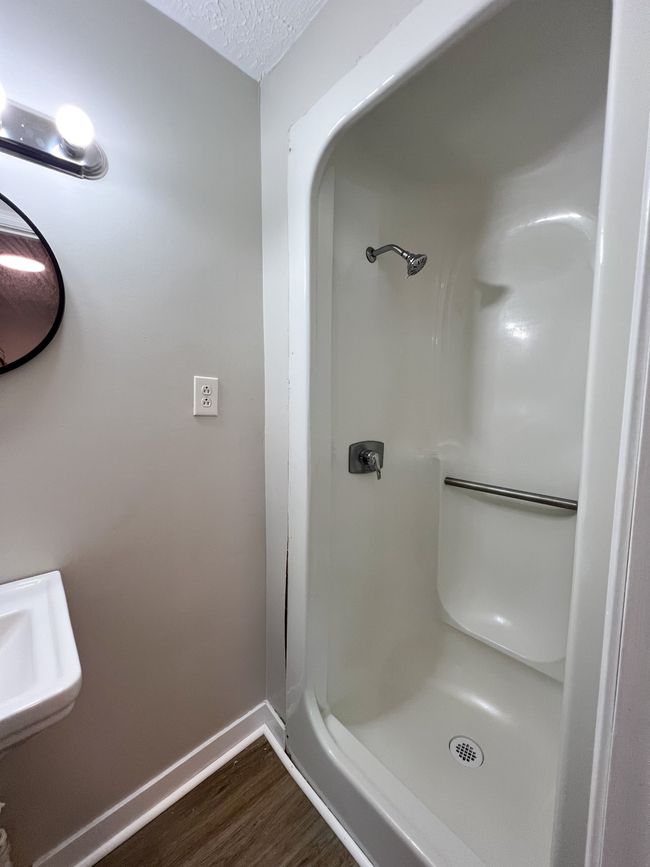 APT-1 - 2510 Fort Campbell Blvd, Condo with 1 bedrooms, 1 bathrooms and null parking in Hopkinsville KY | Image 5