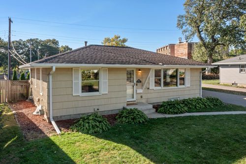 2554 Boone Ave S, Saint Louis Park, MN, 55426-2430 | Card Image