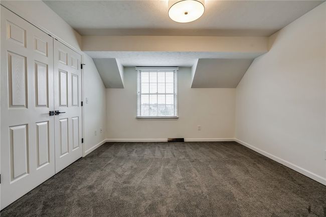 1119 Bay Hill Dr, Condo with 3 bedrooms, 4 bathrooms and 2 parking in Gibsonia PA | Image 35