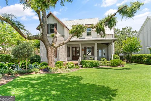 31 Frederica Oaks Ln, St Simons Island, GA, 31522-1975 | Card Image