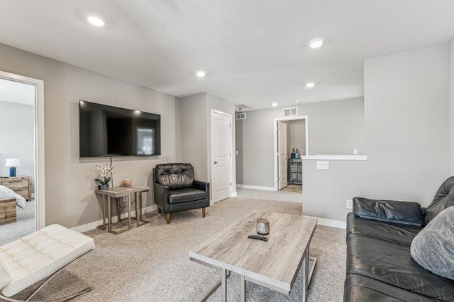 Loft Upstairs | Image 12