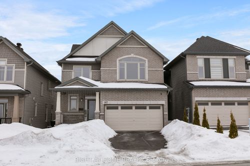 917 Littlerock Street, Leitrim, ON, K1T0N2 | Card Image